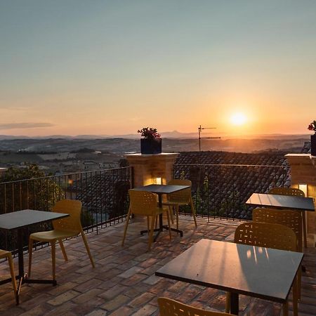 Ognissanti Guesthouse & Suites 페르모 외부 사진