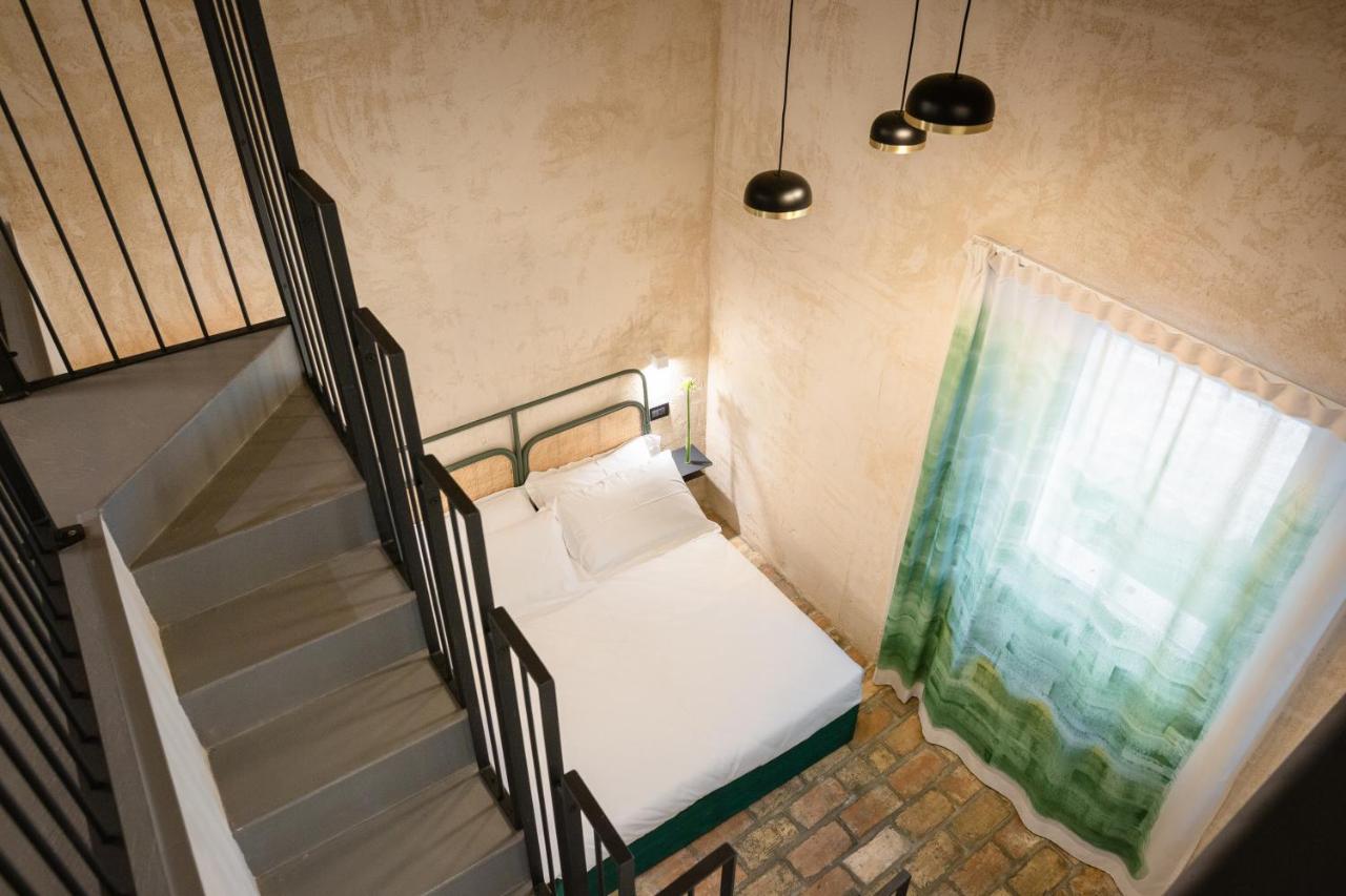 Ognissanti Guesthouse & Suites 페르모 외부 사진