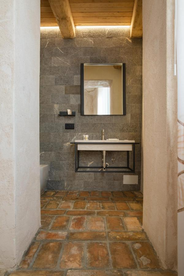 Ognissanti Guesthouse & Suites 페르모 외부 사진